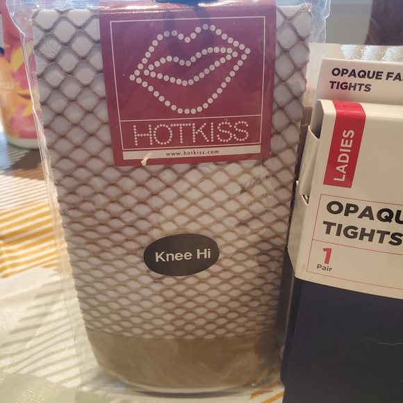 Hot Kiss Knee Hi Socks - White Chinese Laundry Black Tights Plus 3 More - Picture 4 of 12